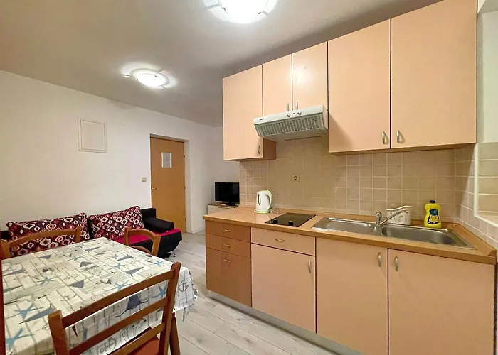 In Mit Eigener Terrasse By Interhome Apartment