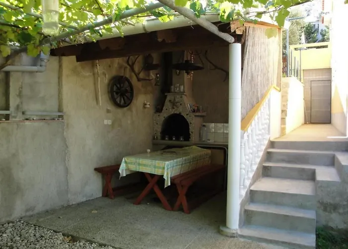 In Mit Eigener Terrasse By Interhome